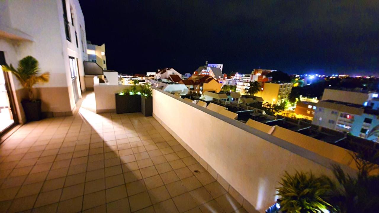 Rooftop - L'Appartement En Haut Saint-Denis Exterior foto